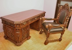 Hunter-style furniture